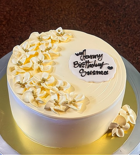 White Floral Butterscotch Cake